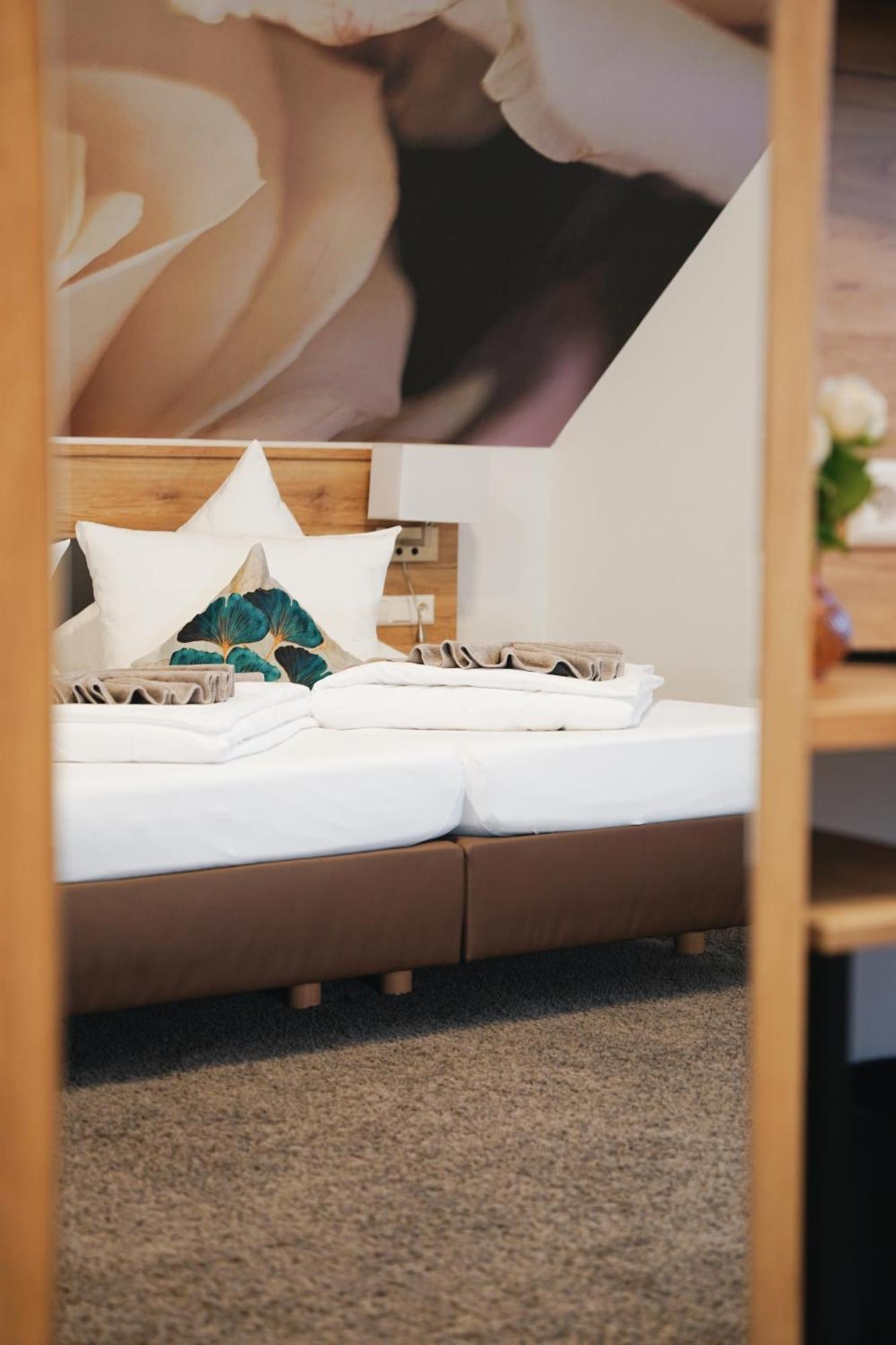 Outlet Hotel Metzingen  Eksteriør bilde
